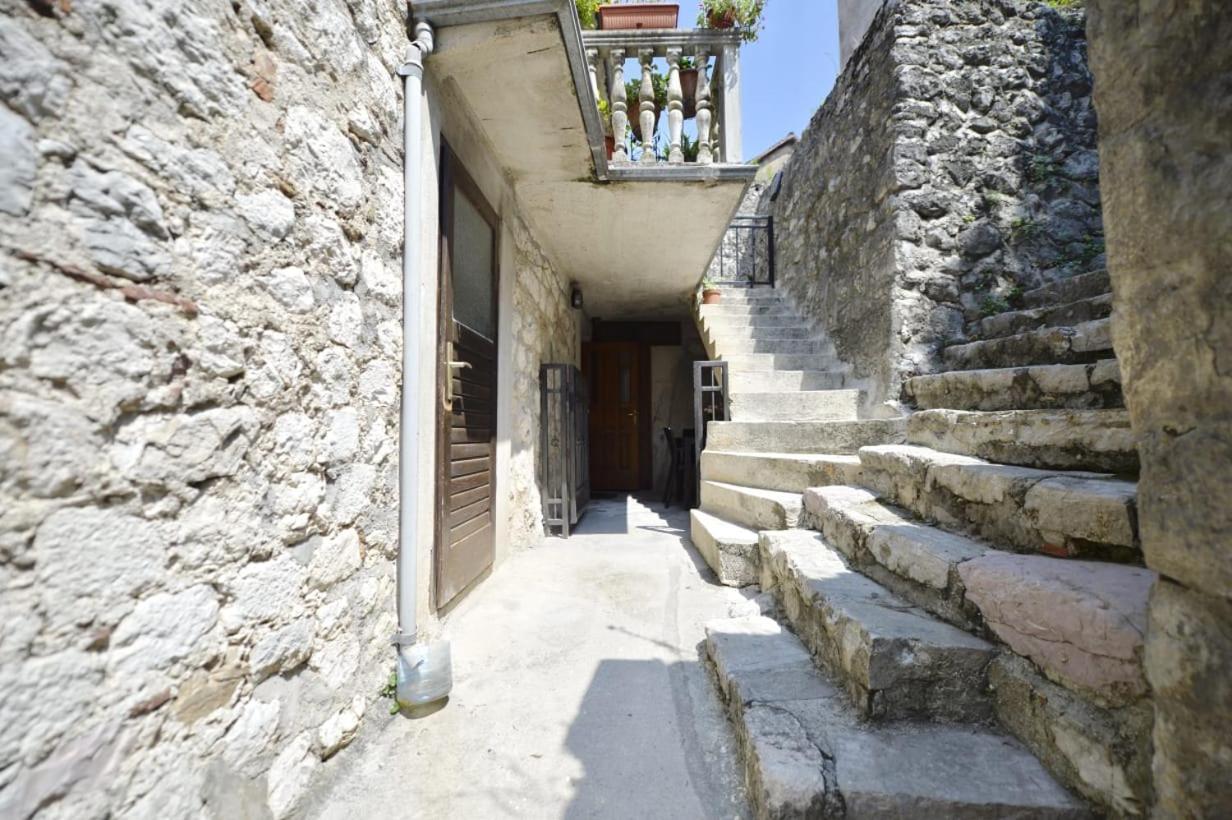 Apartment Amigo Old Town Kotor Eksteriør billede